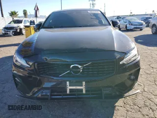 2021 Volvo S60 Momentum with VIN 7JR102TZ1MG112007, listed as a Copart auction lot 38023454 with 34,390 mi miles. Bid and sale history available at carsss.com. Image 5.