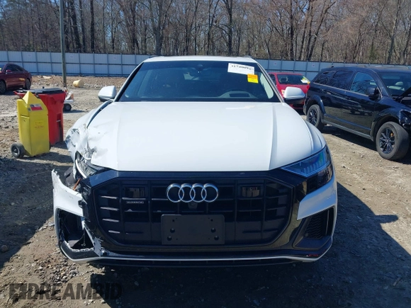 2019 Audi Q8 Prestige z VIN WA1FVAF12KD038238, wystawiony jako IAAI lot #41740092 z przebiegiem 55 699 mil mil oraz . Historia ofert i sprzedaży dostępna na DreamBid. Obrazek 12.