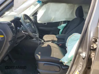 2015 Kia Soul with VIN KNDJN2A27F7121724, listed as a Copart auction lot 51036535 with 57,590 mi miles and Salvage Title. Bid and sale history available at DreamBid. Image 7.
