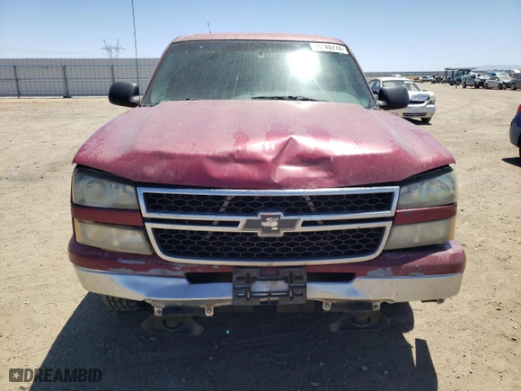 2006 Chevrolet Silverado 1500 LT3 with VIN 2GCEC13Z561301289, listed as a Copart auction lot 55740774 with 319,534 mi miles and Clean Title. Bid and sale history available at carsss.com. Image 5.