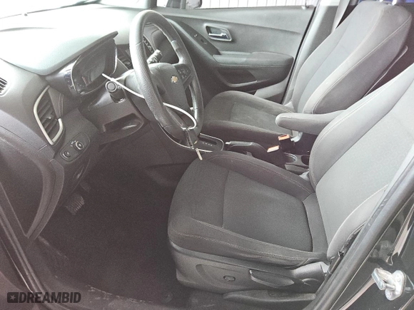 2018 Chevrolet Trax LS with VIN 3GNCJNSB4JL320794, listed as a Copart auction lot 45128795 with 131,111 mi miles and Clean Title. Bid and sale history available at carsss.com. Image 7.