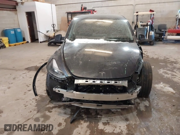 2024 Tesla Model Y Long Range with VIN 7SAYGDEE0RA282634, listed as a IAAI auction lot 41627510 with 23,054 mi miles and . Bid and sale history available at DreamBid. Image 13.