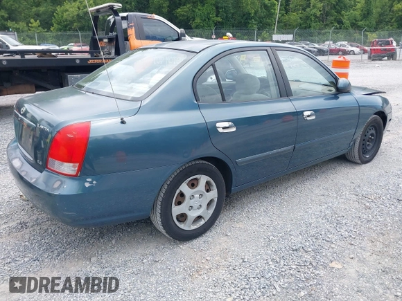2002 Hyundai Elantra GLS with VIN KMHDN45D82U458317, listed as a IAAI auction lot 42653514 with 223,269 mi miles and . Bid and sale history available at DreamBid. Image 4.