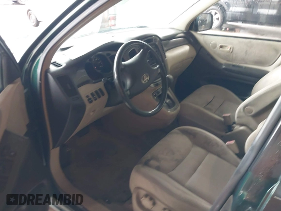 2001 Toyota Highlander z VIN JTEGD21A110012161, wystawiony jako IAAI lot #42479479 z przebiegiem 205 528 mil mil oraz . Historia ofert i sprzedaży dostępna na DreamBid. Obrazek 12.