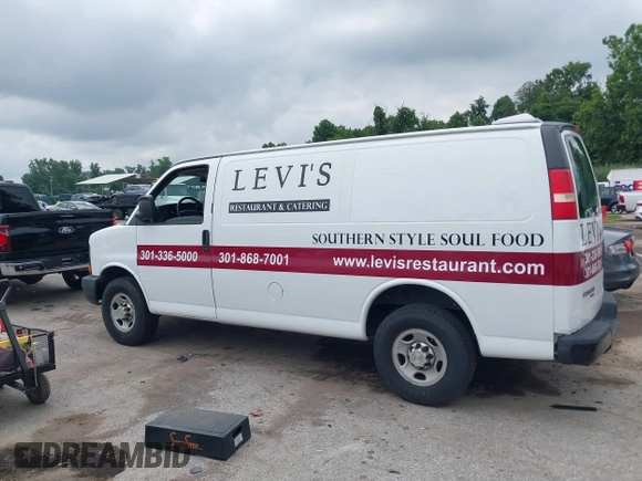 2013 Chevrolet Express Cargo z VIN 1GCZGTCG3D1167949, wystawiony jako IAAI lot #42745072 z przebiegiem 279 056 mil mil oraz . Historia ofert i sprzedaży dostępna na DreamBid. Obrazek 14.