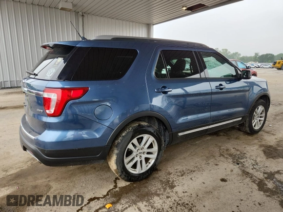 2018 Ford Explorer XLT with VIN 1FM5K8D89JGA78862, listed as a Copart auction lot 59912235 with 132,897 mi miles and Salvage title. Bid and sale history available at DreamBid. Image 3.