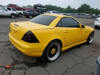 2001 Mercedes-Benz SLK-Class Kompressor with VIN WDBKK49F61F184147, listed as a Copart auction lot 64860084 with 0 mi miles and Salvage Title. Bid and sale history available at carsss.com. Image 3.