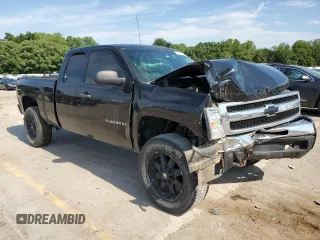 2010 Chevrolet Silverado 1500 LT with VIN 1GCSCSEA4AZ291354, listed as a Copart auction lot 62496044 with 185,507 mi miles and Salvage Title. Bid and sale history available at DreamBid. Image 4.