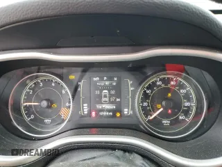 2014 Jeep Cherokee Latitude with VIN 1C4PJLCB1EW288108, listed as a Copart auction lot 46478735 with 121,610 mi miles and Clean Title. Bid and sale history available at DreamBid. Image 9.