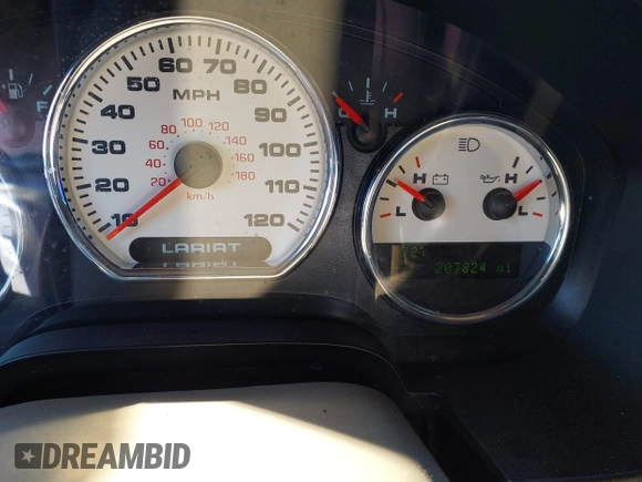 2007 Ford F-150 XL z VIN 1FTPX12V77FB58688, wystawiony jako IAAI lot #42111979 z przebiegiem 207 824 mil mil oraz . Historia ofert i sprzedaży dostępna na DreamBid. Obrazek 7.