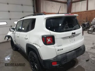 2017 Jeep Renegade Latitude with VIN ZACCJBBB9HPG18671, listed as a IAAI auction lot 41554578 with 75,248 mi miles. Bid and sale history available at carsss.com. Image 3.