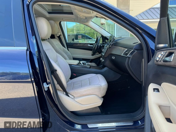 2016 Mercedes-Benz GLE 350 with VIN 4JGDA5HB0GA649573, listed as a Copart auction lot 66185835 with 118,456 mi miles and Clean title. Bid and sale history available at DreamBid. Image 5.