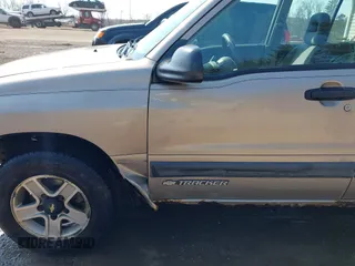 2002 Chevrolet Tracker with VIN 2CNBJ13C026911257, listed as a IAAI auction lot 41760465 with 135,549 mi miles and . Bid and sale history available at DreamBid. Image 20.