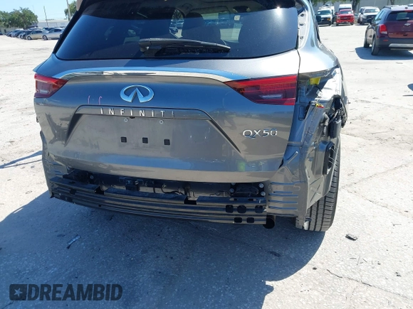 2020 Infiniti QX50 Luxe с VIN 3PCAJ5M13LF103064, выставлен на аукционе IAAI как лот 42278903 с пробегом 42 423 миль миль и . История ставок и продаж доступна на DreamBid. Изображение 18.