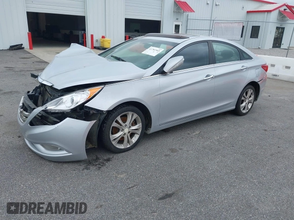 2011 Hyundai Sonata SE with VIN 5NPEC4AC9BH230381, listed as a IAAI auction lot 41781969 with 161,916 mi miles. Bid and sale history available at carsss.com. Image 2.