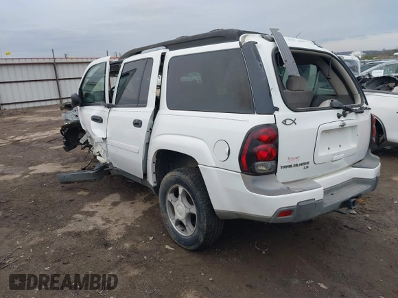 2006 Chevrolet TrailBlazer LS with VIN 1GNET16S666140823, listed as a IAAI auction lot 41557307 with 241,100 mi miles and . Bid and sale history available at DreamBid. Image 3.