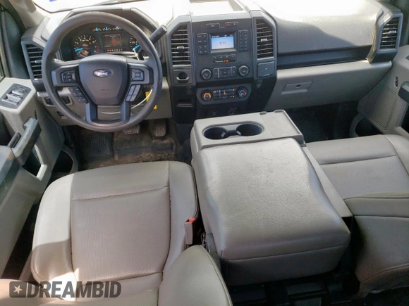 2019 Ford F-150 XL z VIN 1FTEX1CB3KKD33269, wystawiony jako Copart lot #60299975 z przebiegiem 103 933 mil mil oraz Szkoda całkowita • Salvage title. Historia ofert i sprzedaży dostępna na DreamBid. Obrazek 8.