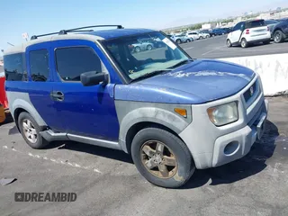 2004 Honda Element EX с VIN 5J6YH28694L017023, выставлен на аукционе IAAI как лот 42568202 с пробегом 213 020 миль миль и . История ставок и продаж доступна на DreamBid. Изображение 13.