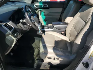 2014 Ford Explorer Limited z VIN 1FM5K7F84EGB83659, wystawiony jako Copart lot #50407095 z przebiegiem 160 317 mil mil oraz Szkoda całkowita • Salvage title. Historia ofert i sprzedaży dostępna na DreamBid. Obrazek 7.