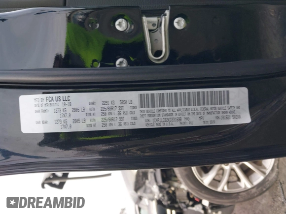 2019 Jeep Cherokee Latitude with VIN 1C4PJLCB2KD331698, listed as a IAAI auction lot 41175485 with 85,821 mi miles. Bid and sale history available at carsss.com. Image 9.