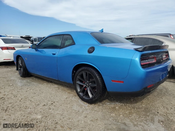 2019 Dodge Challenger R/T Scat Pack with VIN 2C3CDZFJ3KH522002, listed as a Copart auction lot 73933404 with 37,013 mi miles and Non Repairable. Bid and sale history available at carsss.com. Image 2.