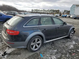 2014 Audi allroad Premium with VIN WA1TFAFL0EA146350, listed as a Copart auction lot 87626145 with 107,462 mi miles and Salvage Title. Bid and sale history available at carsss.com. Image 3.