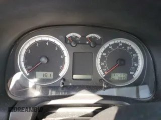 2004 Volkswagen Jetta GL с VIN 3VWRA69M44M112877, выставлен на аукционе Copart как лот 60824894 с пробегом 110 275 миль миль и Списание • Salvage title. История ставок и продаж доступна на DreamBid. Изображение 9.