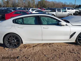 2021 BMW 8 Series 840i with VIN WBAGV2C0XMCE91866, listed as a IAAI auction lot 41688628 with 1 mi miles. Bid and sale history available at carsss.com. Image 13.