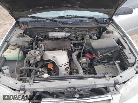2001 Toyota Camry CE with VIN 4T1BG22K41U832610, listed as a IAAI auction lot 42010506 with 142,175 mi miles. Bid and sale history available at carsss.com. Image 10.