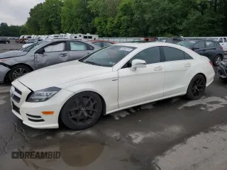 2012 Mercedes-Benz CLS 550 with VIN WDDLJ9BB1CA038077, listed as a Copart auction lot 58582735 with 135,385 mi miles and Salvage title. Bid and sale history available at DreamBid. Image 1.