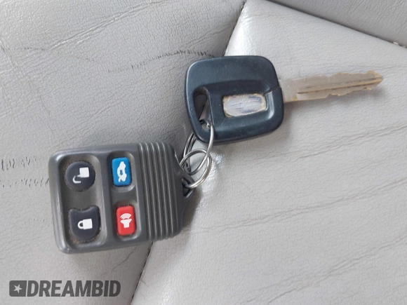 1999 Lincoln Continental с VIN 1LNHM97V7XY607937, выставлен на аукционе IAAI как лот 42473686 с пробегом 171 044 миль миль и . История ставок и продаж доступна на DreamBid. Изображение 11.