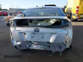 2016 Toyota Prius Two with VIN JTDKBRFU4G3014560, listed as a IAAI auction lot 41968960 with 101,530 mi miles and . Bid and sale history available at DreamBid. Image 17.
