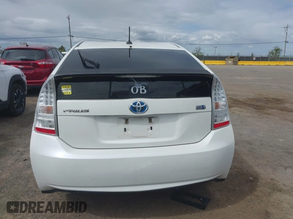 2011 Toyota Prius I with VIN JTDKN3DU8B5361409, listed as a IAAI auction lot 42117202 with 152,129 mi miles. Bid and sale history available at carsss.com. Image 17.