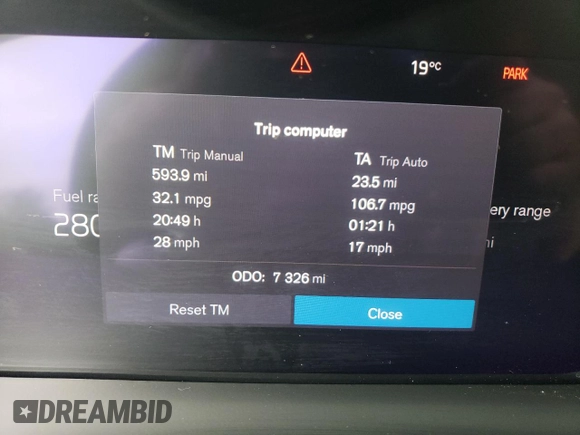 2025 Volvo XC90 Ultra with VIN YV4H60PFXS1305589, listed as a Copart auction lot 59093425 with 7,326 mi miles and Salvage title. Bid and sale history available at DreamBid. Image 9.