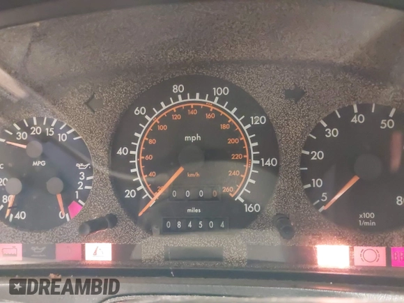 1992 Mercedes-Benz 300 with VIN WDBFA61E1NF037324, listed as a IAAI auction lot 41586666 with 84,504 mi miles and . Bid and sale history available at DreamBid. Image 7.