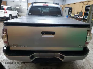 2014 Toyota Tacoma with VIN 5TFMU4FN8EX019541, listed as a Copart auction lot 55295645 with 206,725 mi miles and Clean title. Bid and sale history available at DreamBid. Image 6.