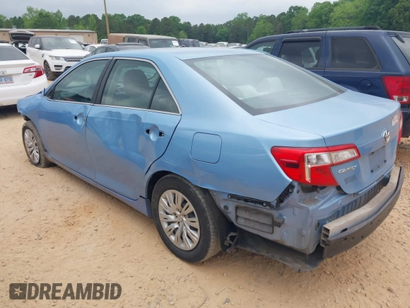 2013 Toyota Camry L with VIN 4T1BF1FK0DU694866, listed as a IAAI auction lot 42096028 with 260,525 mi miles and . Bid and sale history available at DreamBid. Image 3.