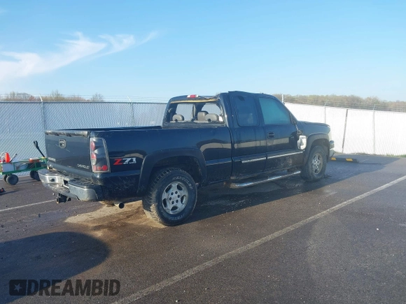 2003 Chevrolet Silverado 1500 LS с VIN 1GCEK19T43E162305, выставлен на аукционе IAAI как лот 42005352 с пробегом 243 235 миль миль и . История ставок и продаж доступна на DreamBid. Изображение 4.