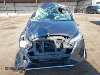 2022 Nissan Kicks S z VIN 3N1CP5BV2NL498598, wystawiony jako IAAI lot #42085165 z przebiegiem 49 872 mil mil oraz . Historia ofert i sprzedaży dostępna na DreamBid. Obrazek 12.