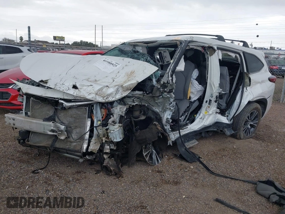 2021 Toyota Highlander L with VIN 5TDZZRAH7MS069048, listed as a IAAI auction lot 40980925 with Not provided miles and . Bid and sale history available at DreamBid. Image 17.