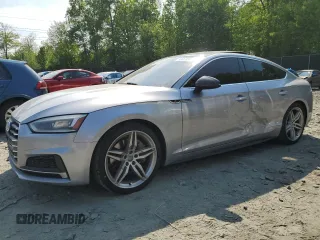 2018 Audi A5 Sportback Premium Plus z VIN WAUENCF51JA009892, wystawiony jako Copart lot #53869845 z przebiegiem 125 321 mil mil oraz Szkoda całkowita • Salvage title. Historia ofert i sprzedaży dostępna na DreamBid. Obrazek 1.