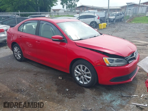 2012 Volkswagen Jetta SE with VIN 3VWDX7AJ0CM322455, listed as a IAAI auction lot 42279027 with 121,214 mi miles and . Bid and sale history available at DreamBid. Image 1.