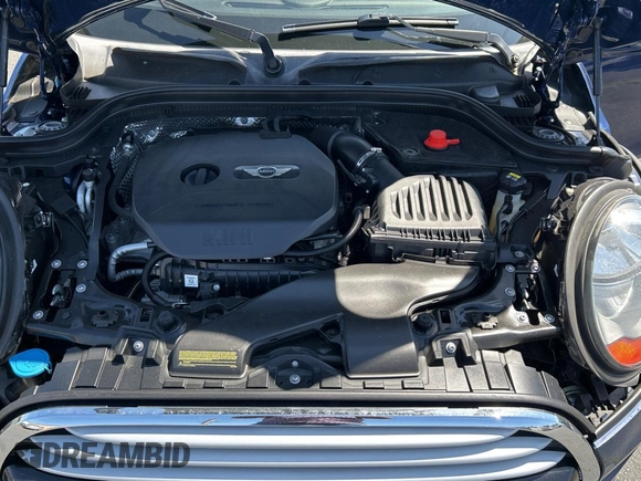 2015 MINI Hardtop 4 Door with VIN WMWXS5C5XFT831166, listed as a Copart auction lot 56714285 with 69,668 mi miles and Salvage Title. Bid and sale history available at DreamBid. Image 7.