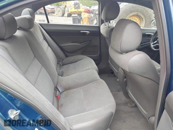 2008 Honda Civic LX z VIN 2HGFA16578H508975, wystawiony jako IAAI lot #42281442 z przebiegiem 140 982 mil mil oraz . Historia ofert i sprzedaży dostępna na DreamBid. Obrazek 8.