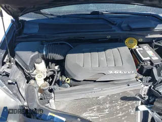 2014 Chrysler Town & Country S with VIN 2C4RC1HG1ER304229, listed as a IAAI auction lot 41807902 with 139,266 mi miles. Bid and sale history available at carsss.com. Image 10.
