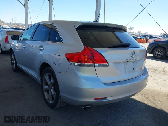 2009 Toyota Venza with VIN 4T3ZK11A19U005277, listed as a IAAI auction lot 42638142 with 92,241 mi miles and . Bid and sale history available at DreamBid. Image 3.