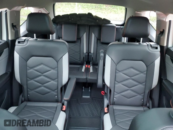2024 Volkswagen Atlas Peak Edition SEL with VIN 1V2GR2CA7RC550827, listed as a Copart auction lot 55834155 with 1,608 mi miles and Salvage title. Bid and sale history available at DreamBid. Image 10.
