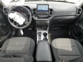 2024 Ford Bronco Sport Big Bend z VIN 3FMCR9B60RRF09605, wystawiony jako Copart lot #54833435 z przebiegiem 8 714 mil mil oraz Szkoda całkowita • Salvage title. Historia ofert i sprzedaży dostępna na DreamBid. Obrazek 8.