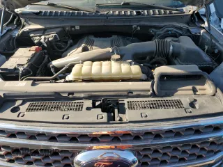 2020 Ford Expedition Max King Ranch with VIN 1FMJK1PT6LEA92254, listed as a Copart auction lot 68925444 with 76,506 mi miles and Clean Title. Bid and sale history available at DreamBid. Image 12.