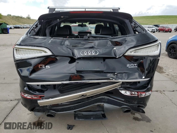 2017 Audi Q5 Premium Plus z VIN WA1M2AFP7HA059780, wystawiony jako Copart lot #56523055 z przebiegiem 83 326 mil mil oraz Szkody całkowita. Historia ofert i sprzedaży dostępna na DreamBid. Obrazek 6.